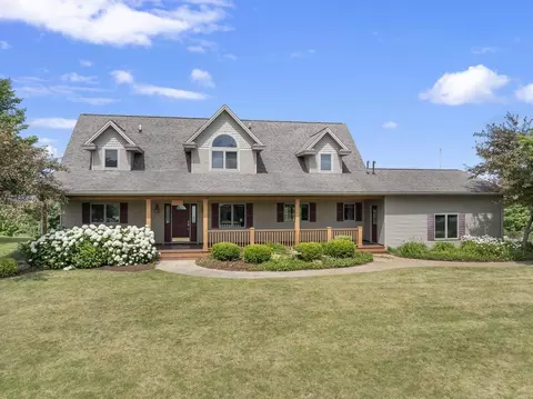 136 Lakeridge, Boyne City, MI 49712