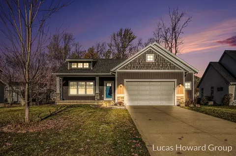 3303 Rosewood, Hudsonville, MI 49426