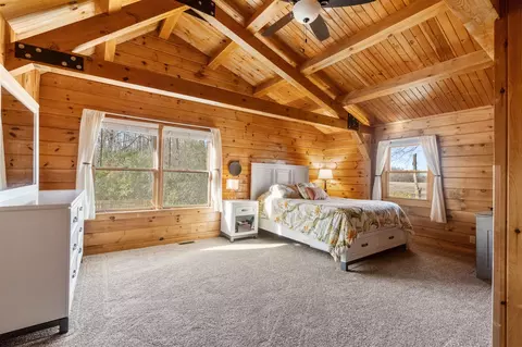 Bedroom - 5600 Horton, Jackson, MI 49201 photo 5 of 6