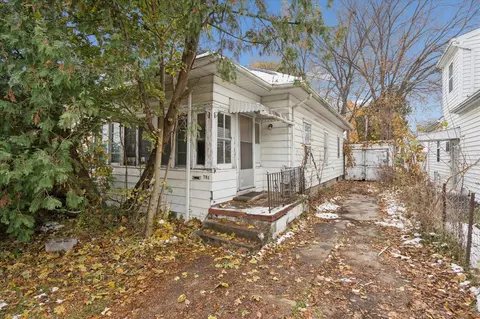 751 Westmoreland, Lansing, MI 48915