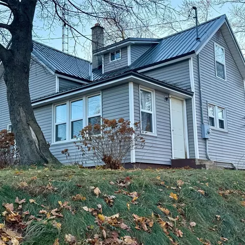 4869 N Cleveland, Fountain, MI 49410