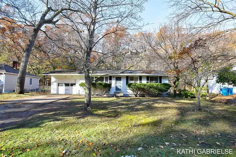 14653 154th, Grand Haven, MI 49417