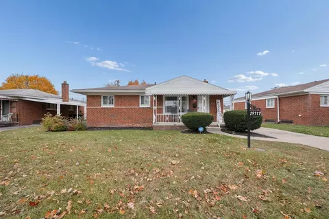 29717 Hanover, Westland, MI 48186