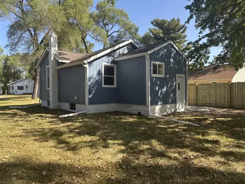 Exterior - 135 Peacock, Jackson, MI 49202 photo 1 of 3