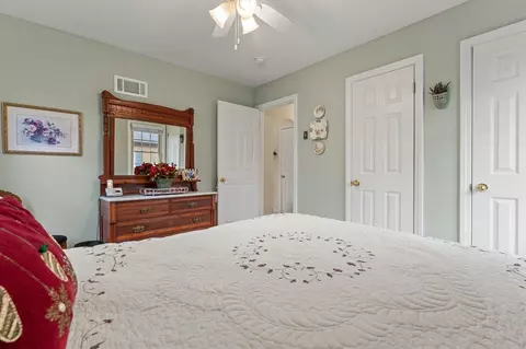 Bedroom - 1526 Inner, Niles, MI 49120 photo 3 of 6