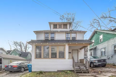 911 W Vine, Kalamazoo, MI 49008