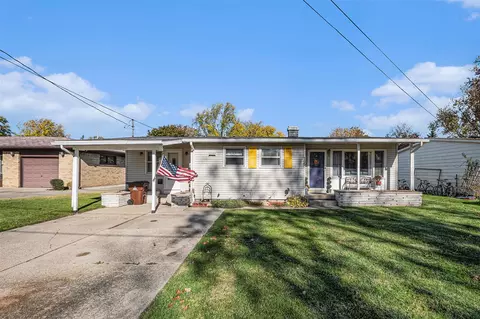 165 W Gardner, Sparta, MI 49345