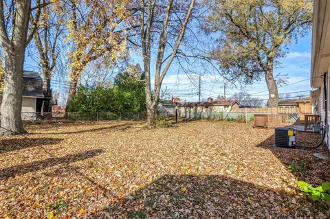 Exterior - 5854 Syracuse, Taylor, MI 48180 photo 8 of 11