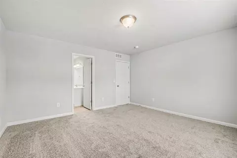Bedroom - 7999 Sierra, Belding, MI 48809 photo 2 of 5