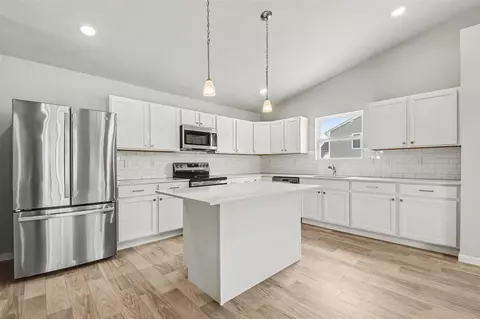 Kitchen - 7999 Sierra, Belding, MI 48809 photo 3 of 4