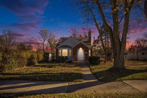 18516 Olympia, Redford, MI 48240