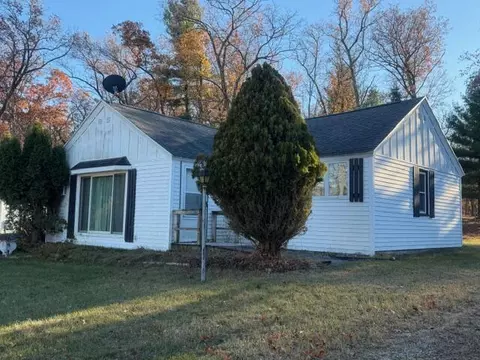 742 W Lincoln, White Cloud, MI 49349