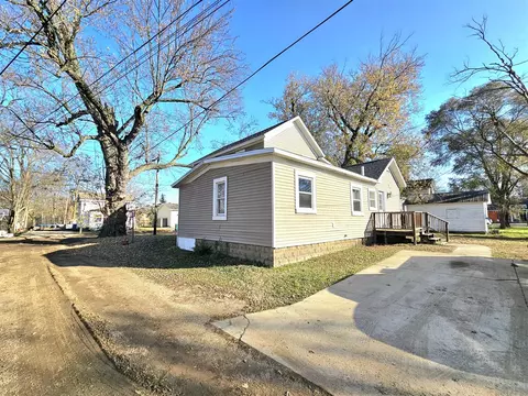 Exterior - 509 Madison, Three Rivers, MI 49093 photo 3 of 5