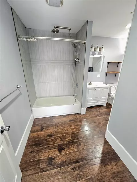 Bath - 509 Madison, Three Rivers, MI 49093 photo 4 of 4