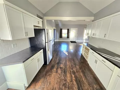 Kitchen - 509 Madison, Three Rivers, MI 49093 photo 3 of 4