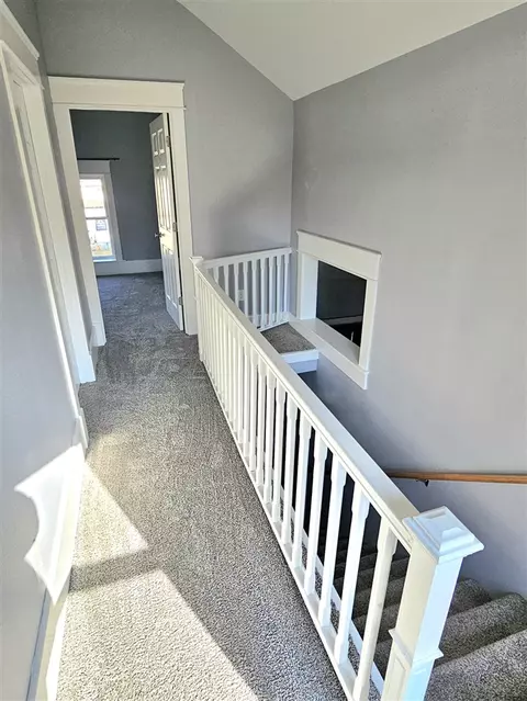 Entry Way - 509 Madison, Three Rivers, MI 49093 photo 1 of 2