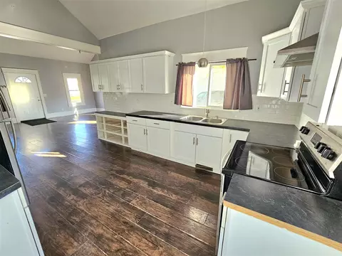 Kitchen - 509 Madison, Three Rivers, MI 49093 photo 1 of 4