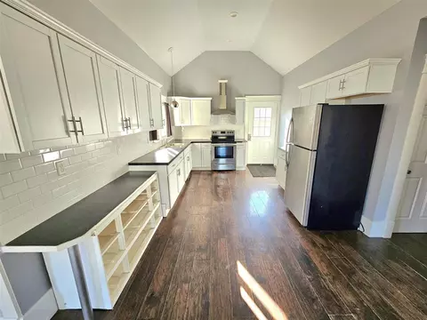 Kitchen - 509 Madison, Three Rivers, MI 49093 photo 4 of 4