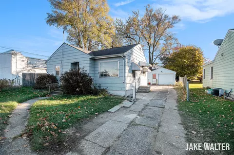 12 Celia, Wyoming, MI 49548