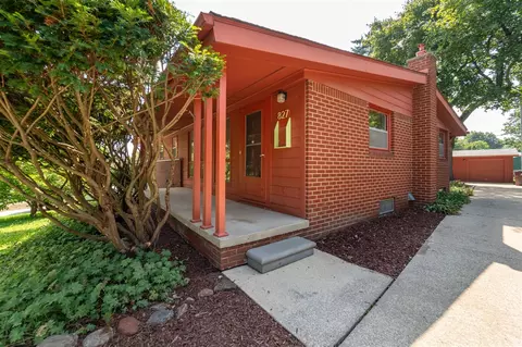 827 Westwood, Ann Arbor, MI 48103