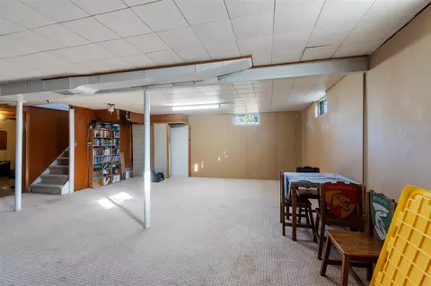 155 S Harvey, Jackson, MI 49201 photo 25