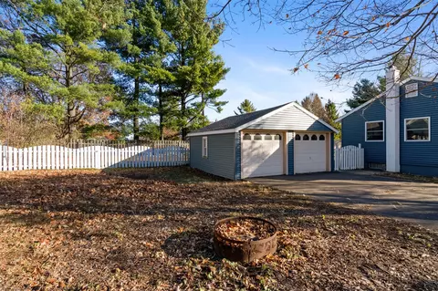 155 S Harvey, Jackson, MI 49201 photo 3