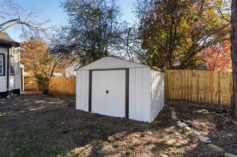 Exterior - 840 Springcrest, Jackson, MI 49203 photo 14 of 15
