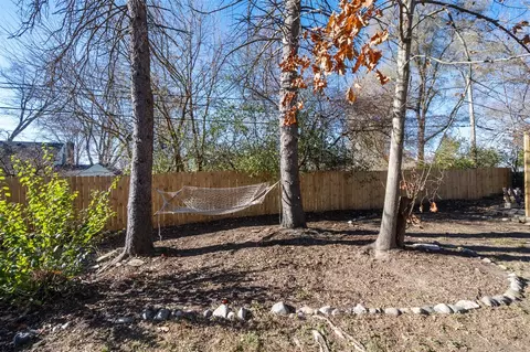 Exterior - 840 Springcrest, Jackson, MI 49203 photo 11 of 15