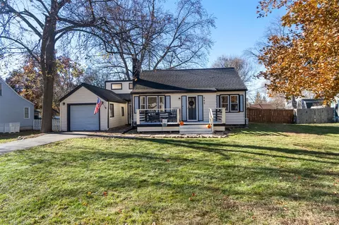 Exterior - 840 Springcrest, Jackson, MI 49203 photo 2 of 15