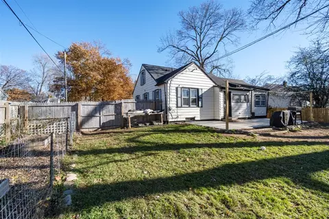 Exterior - 840 Springcrest, Jackson, MI 49203 photo 12 of 15