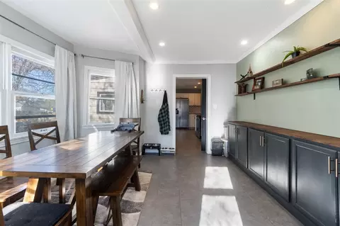 Dining - 840 Springcrest, Jackson, MI 49203 photo 4 of 4