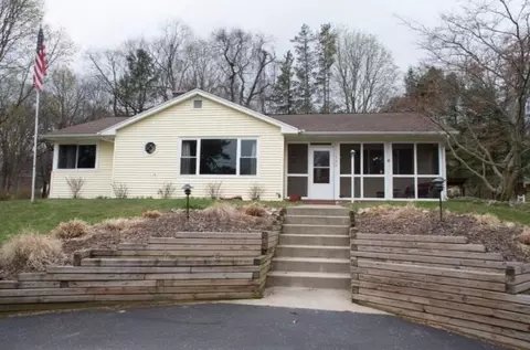 106 W Sunset, Battle Creek, MI 49017