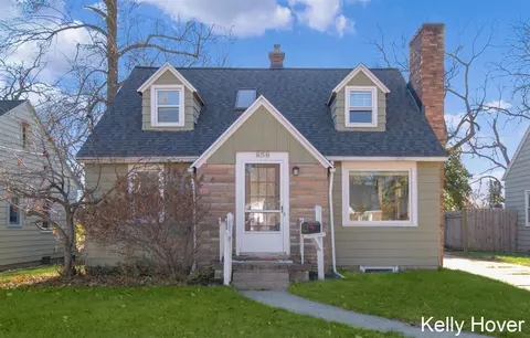 858 Walsh, Grand Rapids, MI 49507