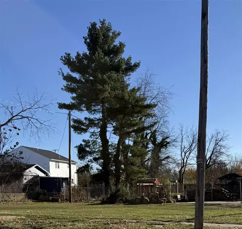 712 Wayne, Niles, MI 49120