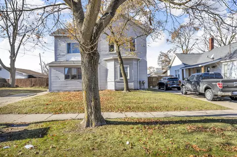 Exterior - 106 N Dwight, Jackson, MI 49202 photo 1 of 7