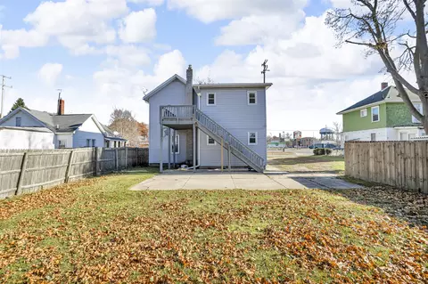 Exterior - 106 N Dwight, Jackson, MI 49202 photo 7 of 7