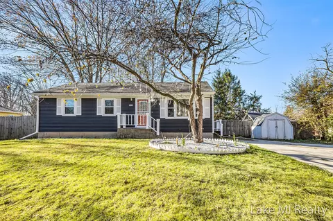 7575 Regal, Grand Rapids, MI 49548