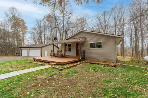 15100 S 2nd St, Schoolcraft, MI 49087