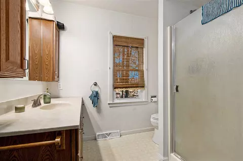 Bath - 1630 East, Kalamazoo, MI 49004 photo 1 of 2