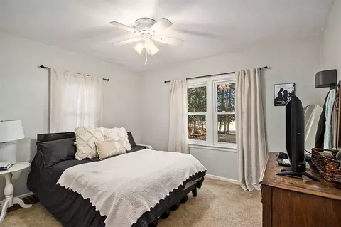 Bedroom - 1630 East, Kalamazoo, MI 49004 photo 1 of 3