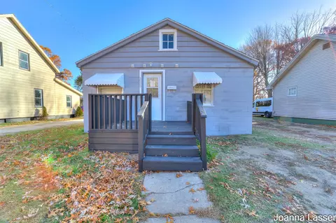 2520 Manz, Muskegon, MI 49444