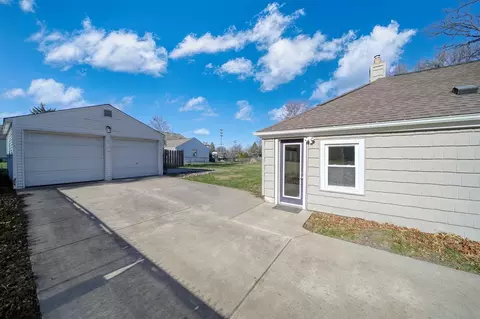 884 Bryant, Jackson, MI 49202 photo 24