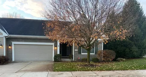 2413 Shady Oak #68, Portage, MI 49024