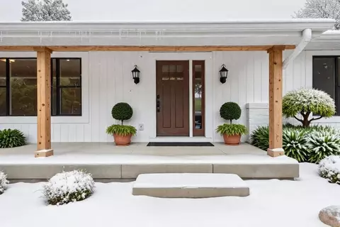 4245 Johnson, Middleville, MI 49333