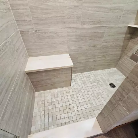 Bath - 1422 Yoder, Manistee, MI 49660 photo 3 of 5
