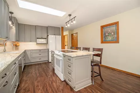 Kitchen - 1422 Yoder, Manistee, MI 49660 photo 3 of 4