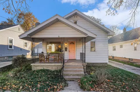 114 Knapp, Grand Rapids, MI 49505