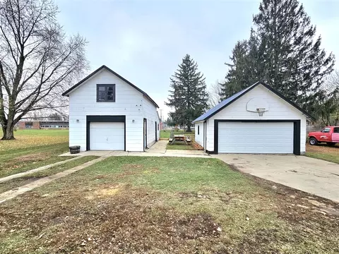 544 E Chicago, Bronson, MI 49028 photo 4