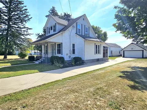 544 E Chicago, Bronson, MI 49028 photo 3