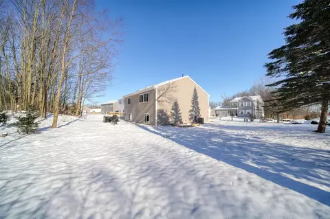 Exterior - 130 Lighthouse, Brooklyn, MI 49230 photo 6 of 12